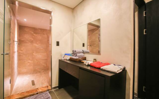 Sol Hotel