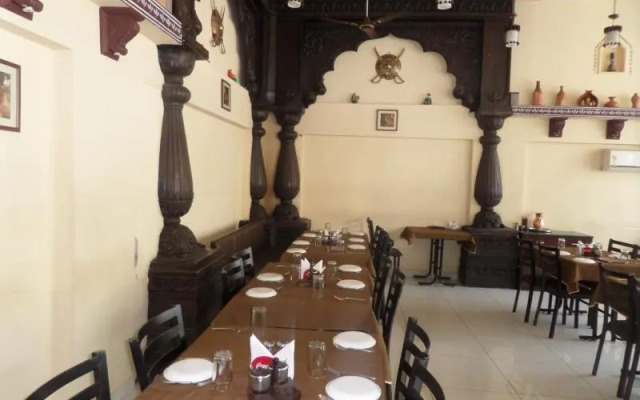 Dakkhan Lodging
