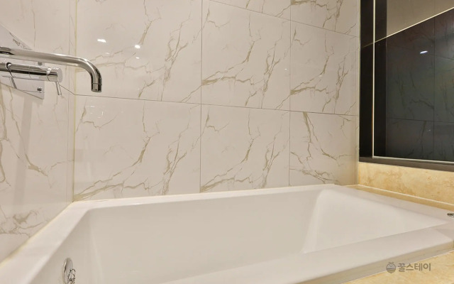 Gracias Hotel Gimhae