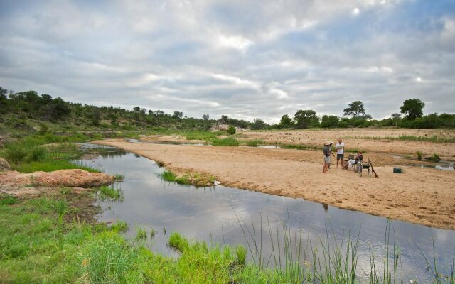 Makumu Private Game Lodge