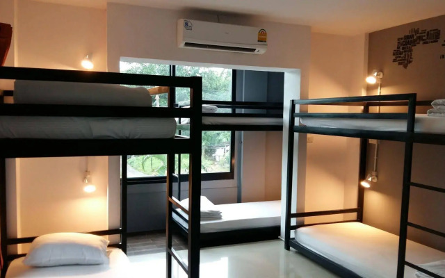 M Hostel Lanta