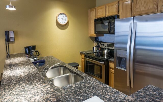 Bright Winter Stay W/skylight 2br/ba Short Stroll To Main St 2 Bedroom Condo by RedAwning