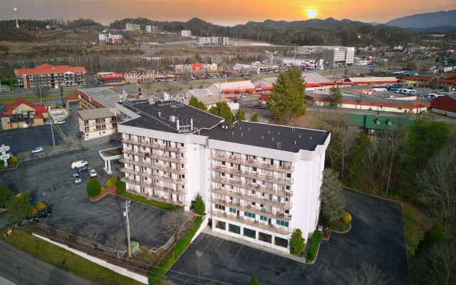 Park Tower Inn