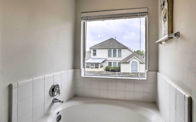 Spacious Houston Getaway < 18 Mi to Downtown!