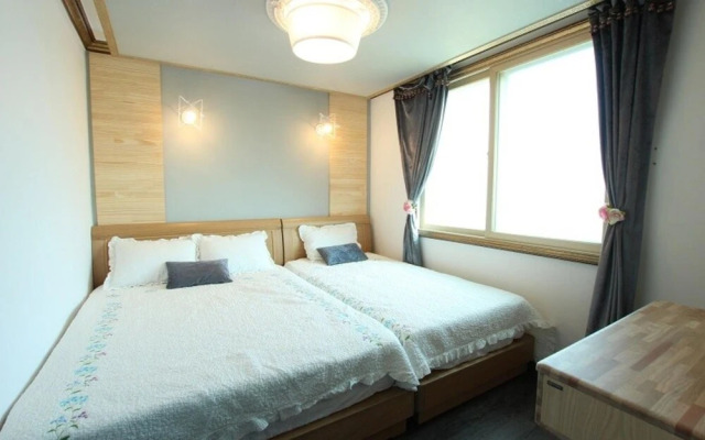 Goseong Galmaegi Naneunkkum Pension