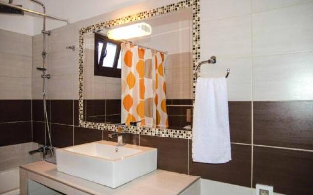 Lindos Central Apartments