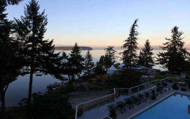 Rockwater Secret Cove Resort