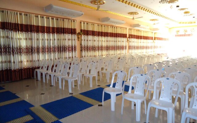 Barathi Star Hotel