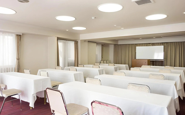 Hotel Shin Osaka