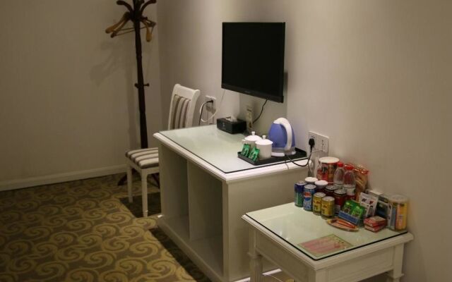 Zhiqing Shidai Boutique Hotel
