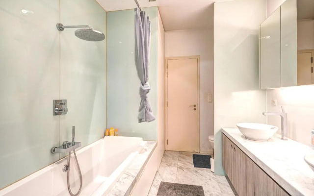 Three Bedroom Marble Apartment in the Heart of Antwerp