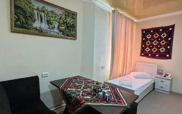 Khan Apartments