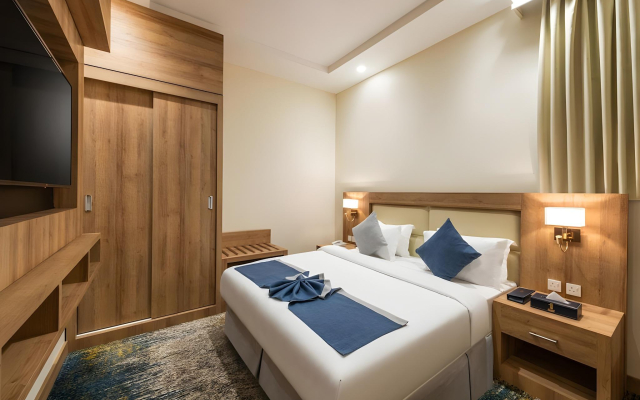 Отель Sunday Luxury Central formerly Anan hotel