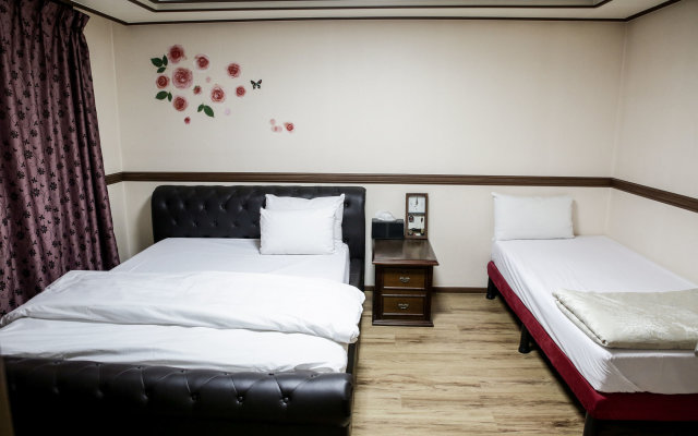 Hill Stay Hotel Residence