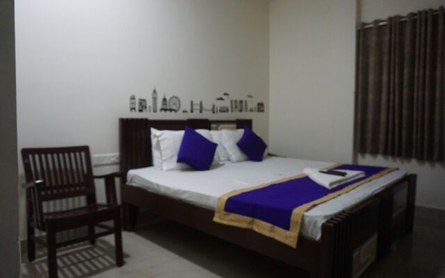 Madhura Inn
