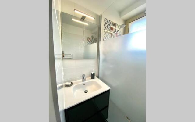 Cosy appt 4* face à Pontaillac - parking & WIFI