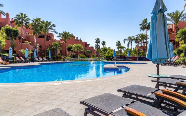 OleHolidays Torre Bermeja frente al mar y jacuzzi