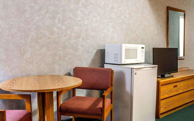 Rodeway Inn Moosic - Scranton