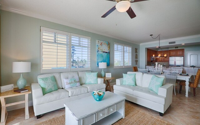 Azure 218 4 Bedroom Condo