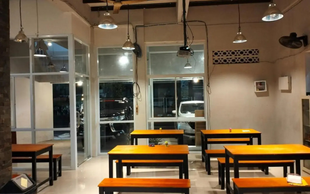 OYO 2240 Simpang Tujuh Residence