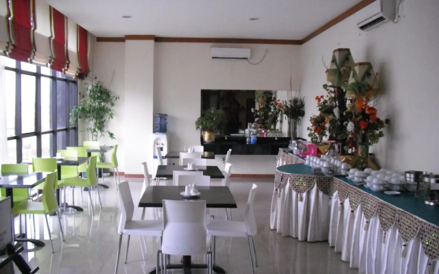 Delta Sinar Mayang Hotel