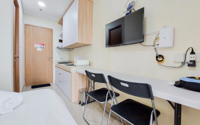 Cool And Warm Studio Apartment At B Residence