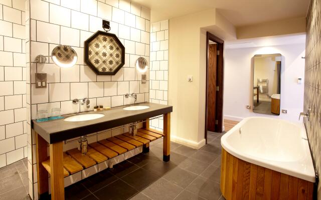 Hotel Indigo York by IHG