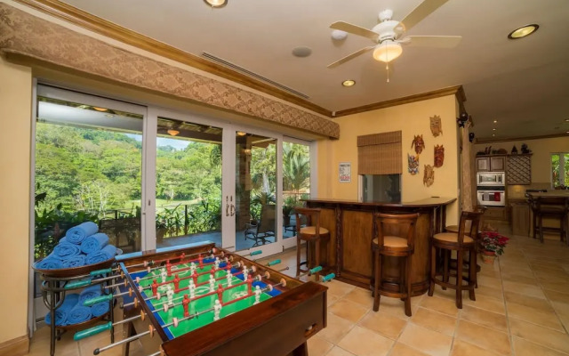 Casa Oasis in Playa Herradura