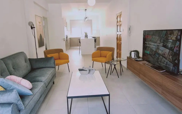 97 LIM - Stay Vital Elegance Apartment