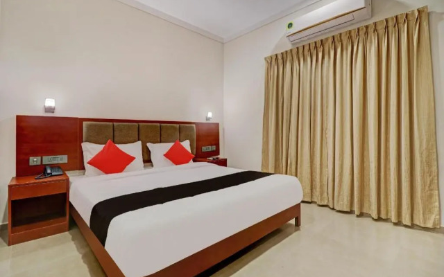 Kizhakkambalam Tourist Home by OYO Rooms