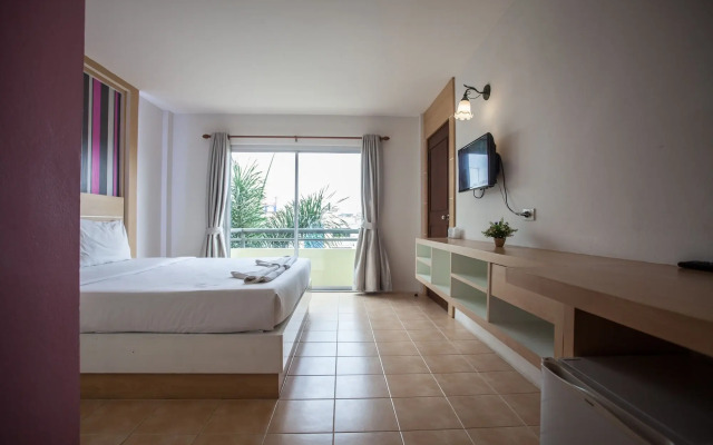 The Greenery Hotel