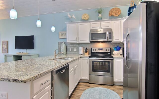 Endless Happy Hour 4Br Condo