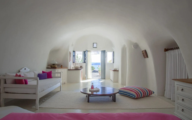 Perivolas Lifestyle Houses