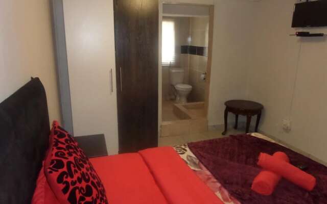 Tshedza Guest House