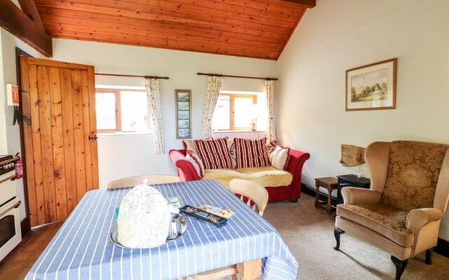 Manifold Cottage