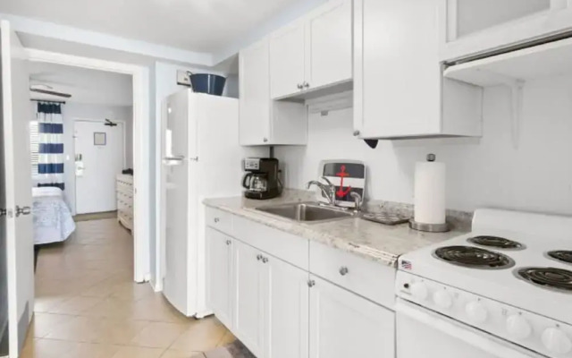 Palms Resort by Elliott Beach Rentals