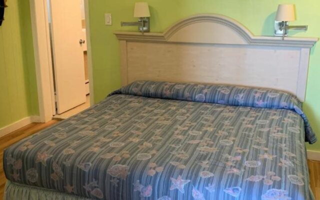Roman Holiday Motel