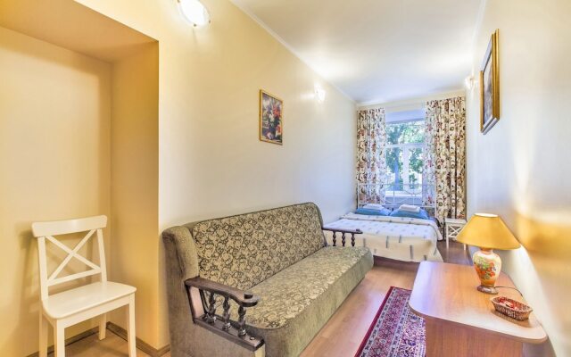 Friends Apartment Bol. Konushennaya 1.2