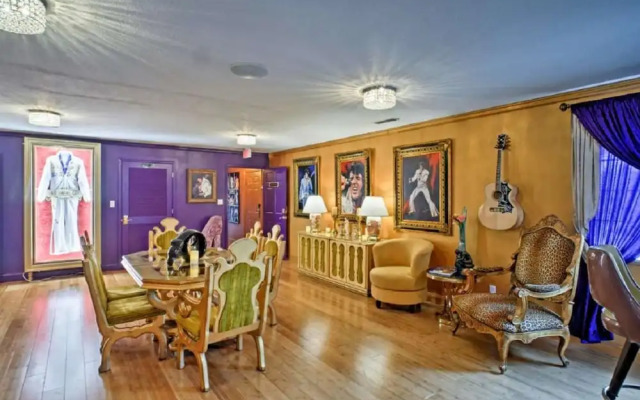 Presley's Penthouse 2BR Branson Resort Condo