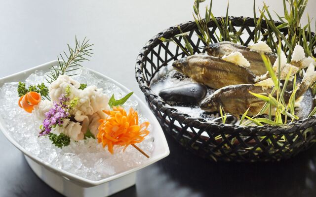 Kawaguchiya Kinosaki Riverside Hotel