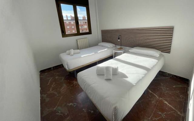 Apartamentos El Pilar 3000