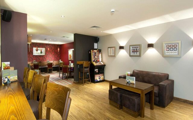 Premier Inn High Wycombe Central