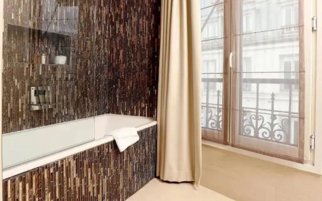 Hotel Elysées Paris