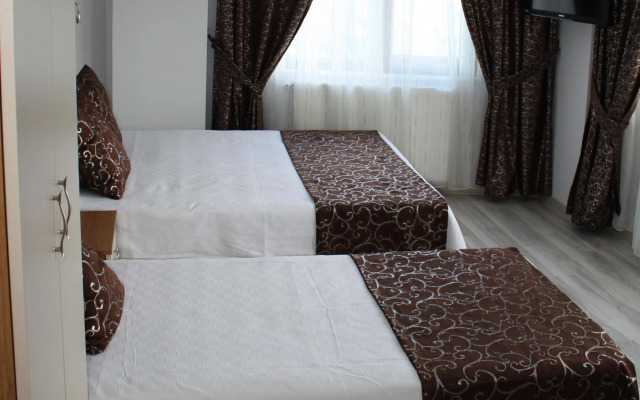 Naila Hotel