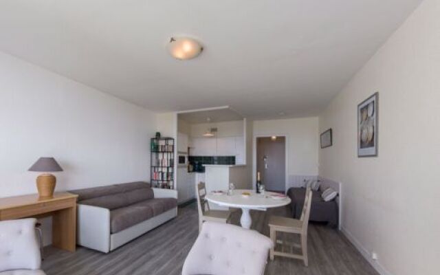 Les Trois Iles 19184