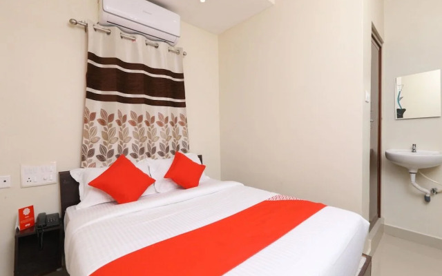 Nakshatra Grand by OYO Rooms