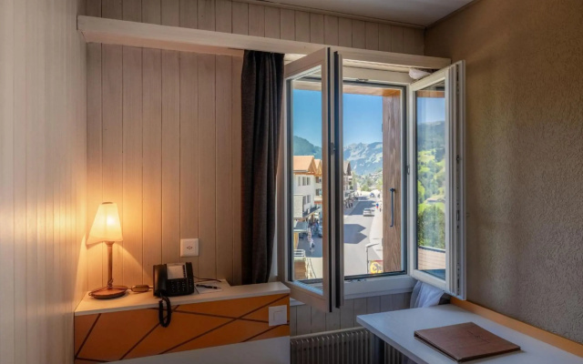 Hotel Spinne – Guest Rooms – Grindelwald