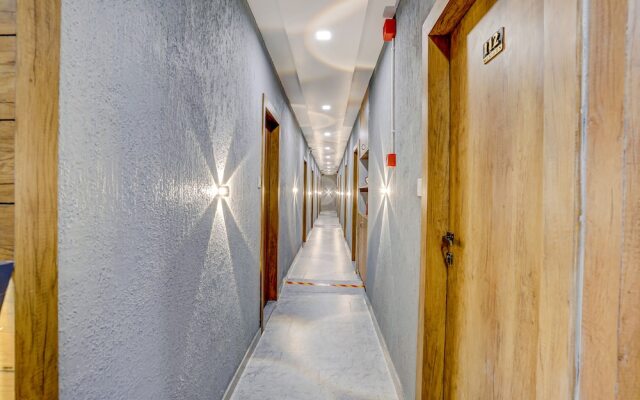 Fabhotel Western Inn