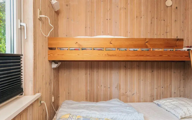 10 Person Holiday Home in Oksbol