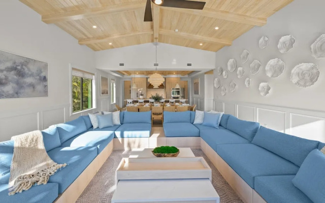 Coastal Canopy in Sarasota